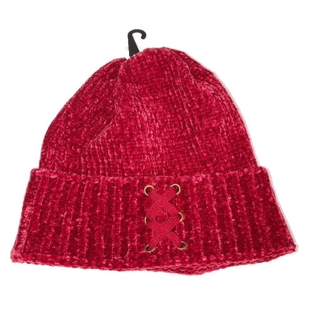 Simply Noelle Womens Knit Cap Red Chenille Shoe Lace Detail Warm BRAND NEW